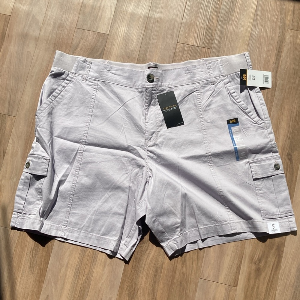 Lee Bermuda short soft flex comfort waistband midrise 9 in inseam 24W - Picture 14 of 17